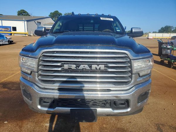 2022 RAM 3500 LONGHORN CREW CAB 4X4 — DIRF