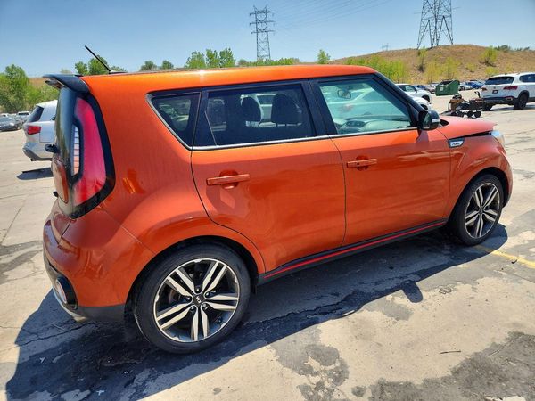2018 KIA SOUL Exclaim