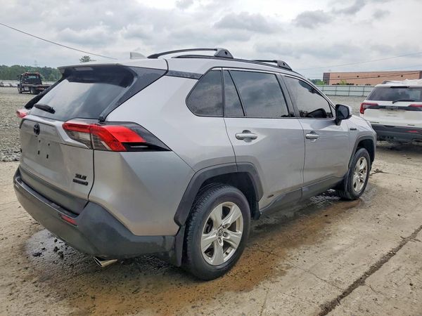 2021 TOYOTA RAV4 XLE HV