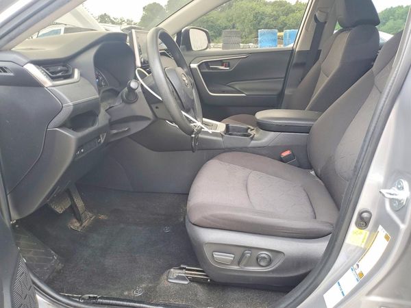 2021 TOYOTA RAV4 XLE HV