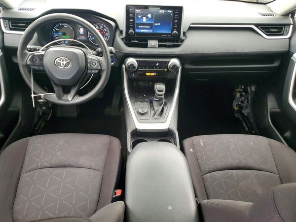 2021 TOYOTA RAV4 XLE HV