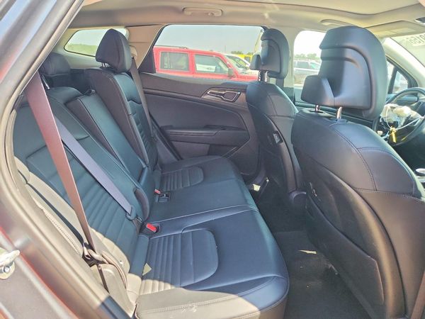2023 KIA SPORTAGE SX-P