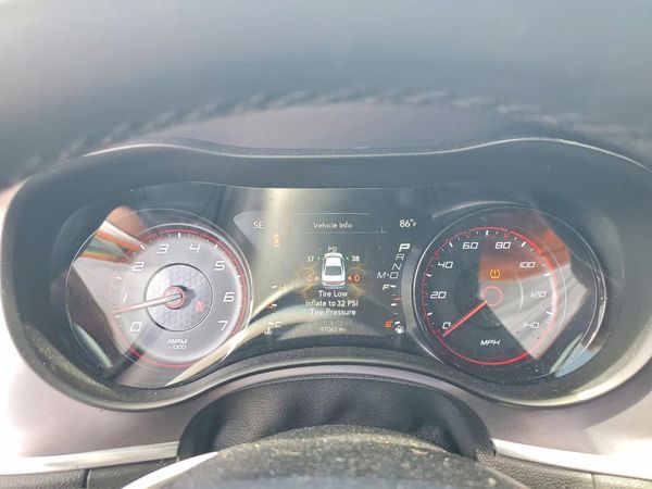 2019 DODGE CHARGER SXT