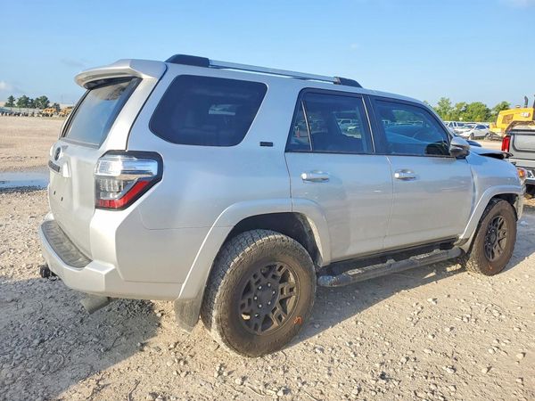 2024 TOYOTA 4RUNNER SR5 Prem