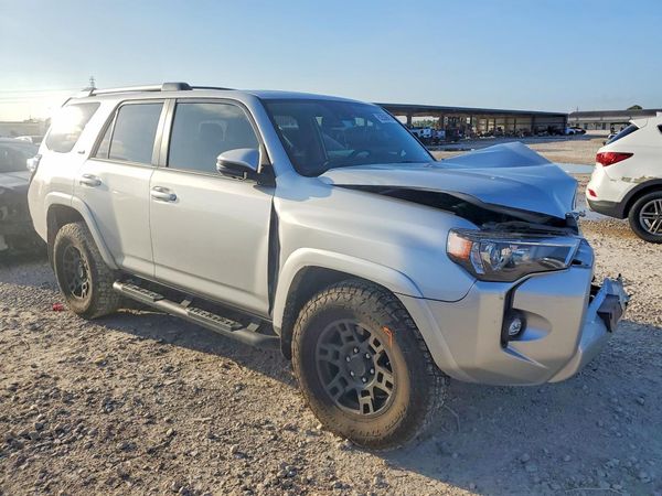 2024 TOYOTA 4RUNNER SR5 Prem