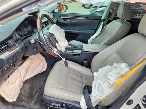 2017 LEXUS ES 350
