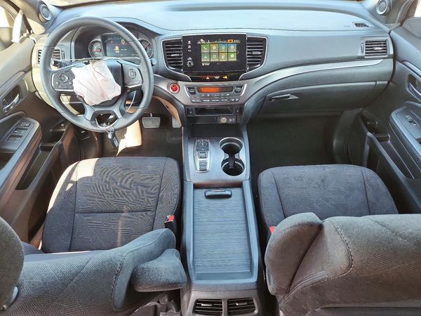 2022 HONDA PILOT