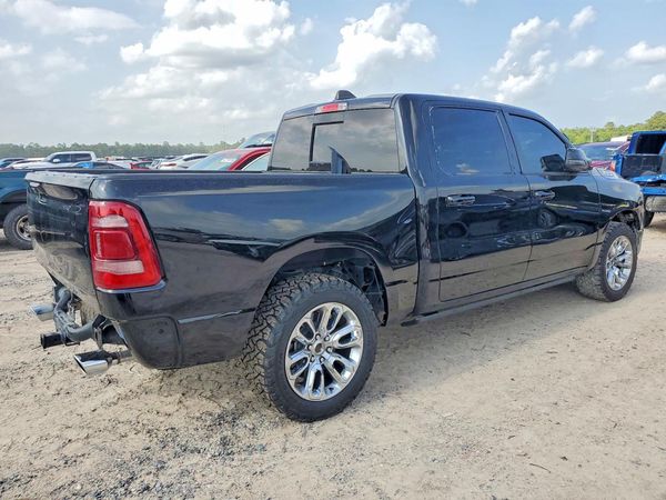 2024 RAM 1500 LARAMIE CREW CAB 4X4