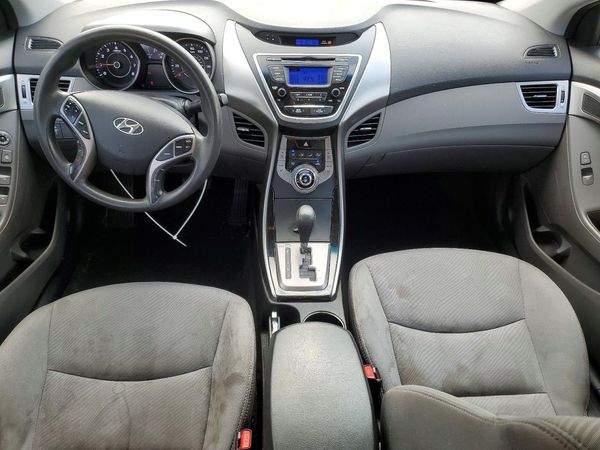 2013 HYUNDAI ELANTRA