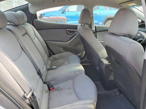 2013 HYUNDAI ELANTRA