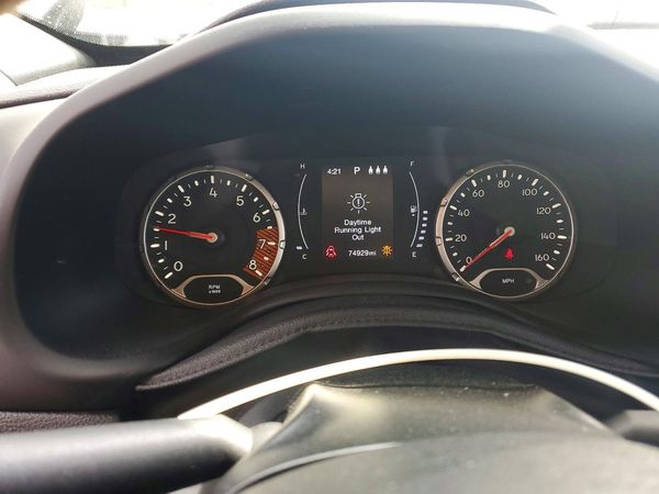 2019 JEEP RENEGADE LATITUDE 4X2