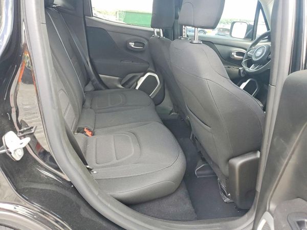 2019 JEEP RENEGADE LATITUDE 4X2