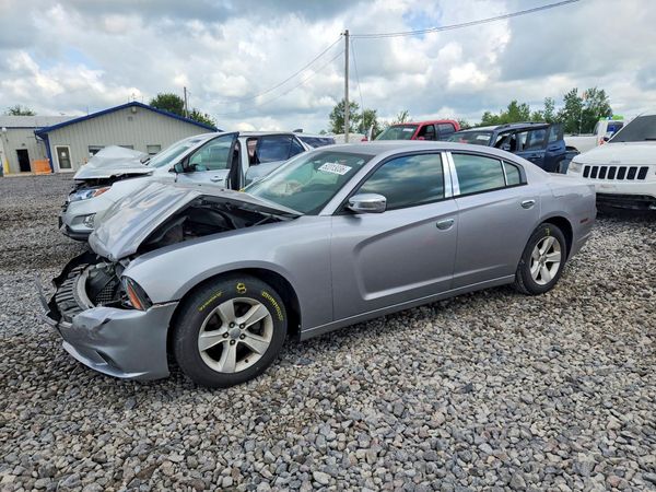 2014 DODGE CHARGER SE