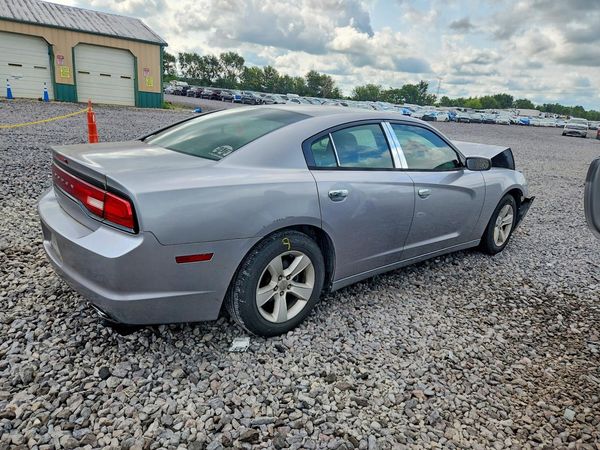2014 DODGE CHARGER SE