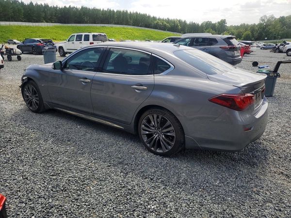 2018 INFINITI Q70L