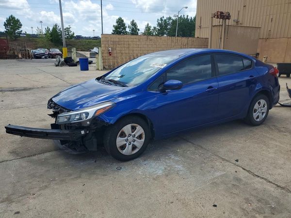 2018 KIA FORTE LX Base