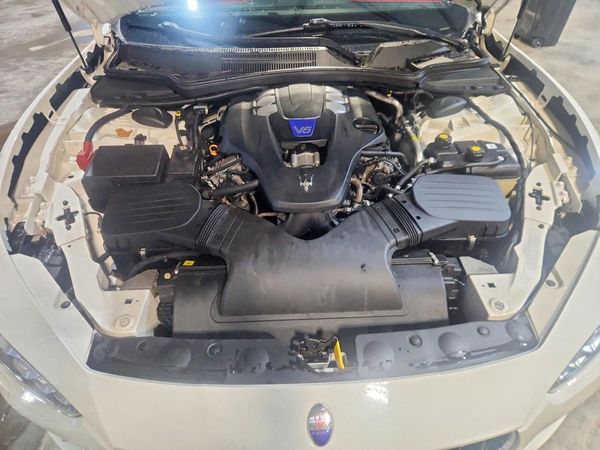 2017 MASERATI GHIBLI
