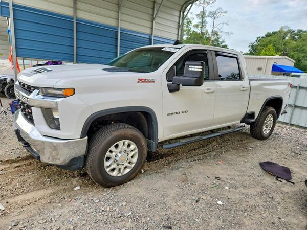 2022 CHEVROLET SILVERADO — DSFA — Front 3/4
