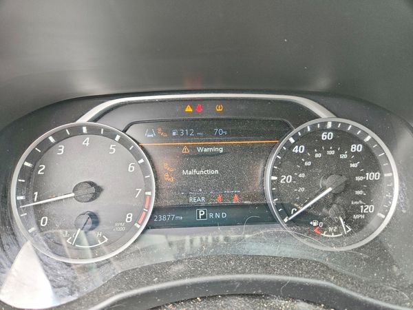 2025 NISSAN FRONTIER