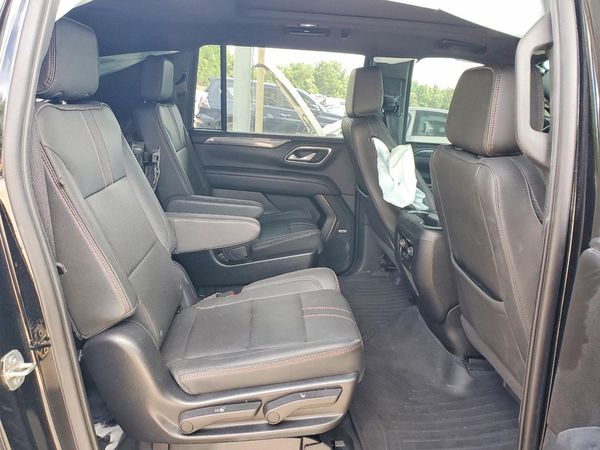 2023 CHEVROLET SUBURBAN RST