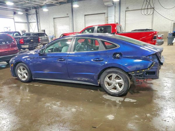 2022 HYUNDAI SONATA SE