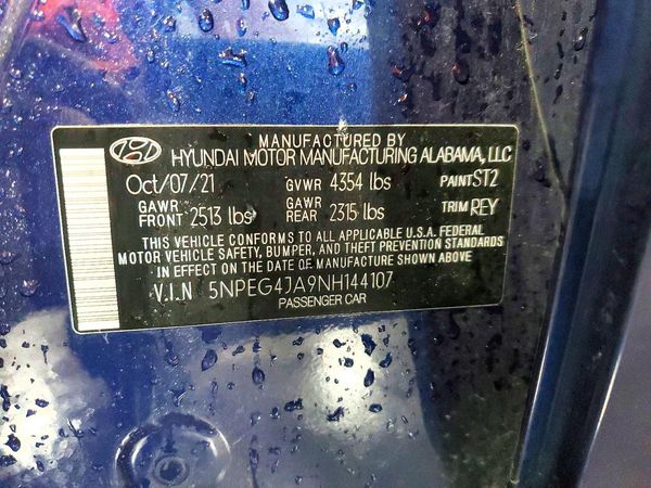 2022 HYUNDAI SONATA SE