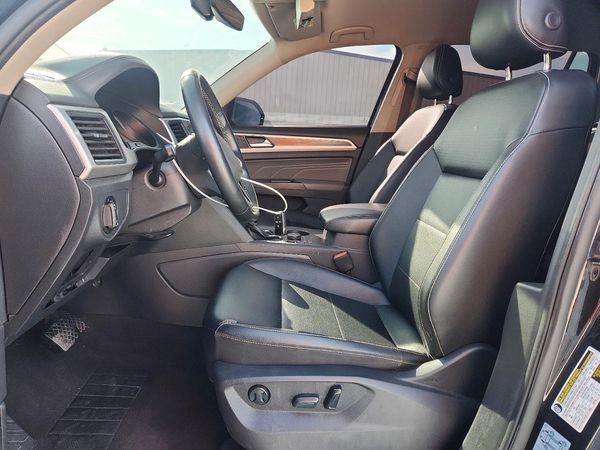 2021 VOLKSWAGEN ATLAS 4Motion SE w/ Tech