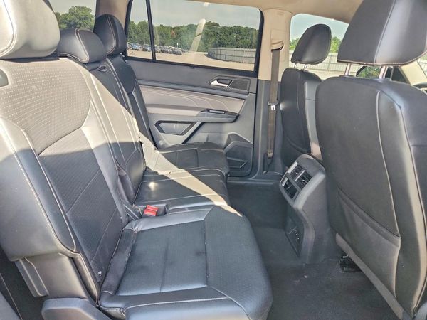 2021 VOLKSWAGEN ATLAS 4Motion SE w/ Tech