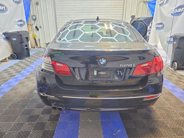 2015 BMW 528