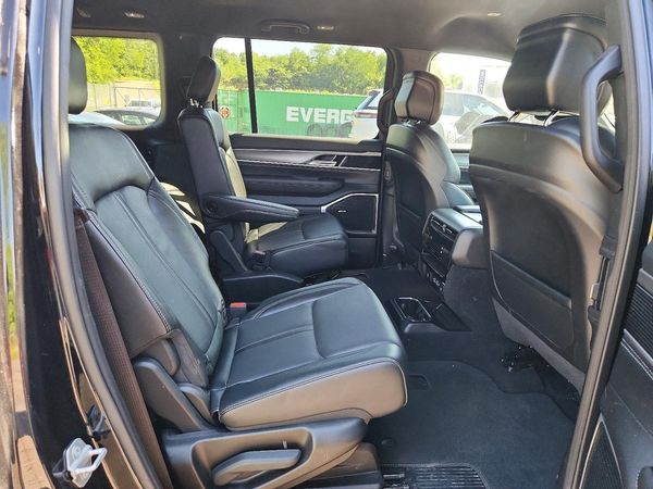 2025 JEEP WAGONEER Series II