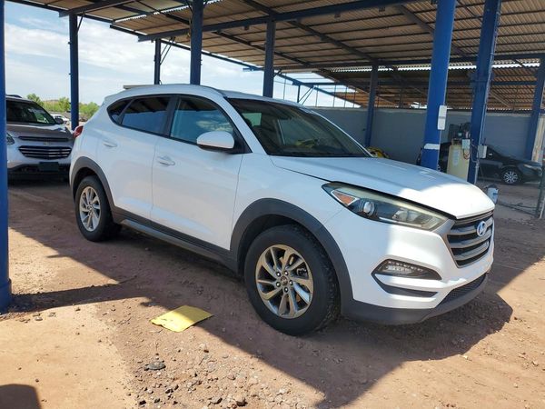 2016 HYUNDAI TUCSON