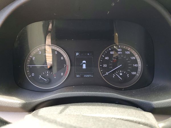 2016 HYUNDAI TUCSON