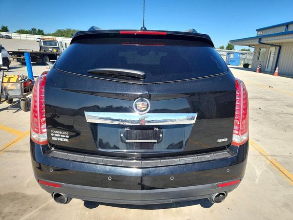 2016 CADILLAC SRX Performance