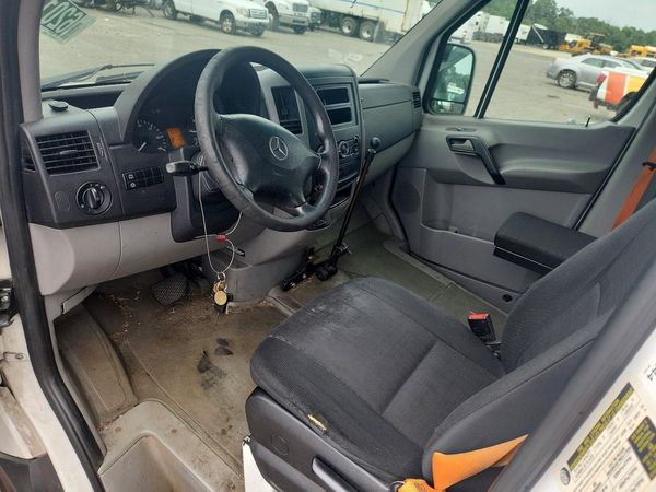 2015 MERCEDES-BENZ SPRINTER