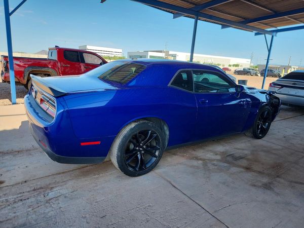 2018 DODGE CHALLENGER SXT