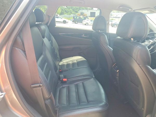 2016 KIA SORENTO EX
