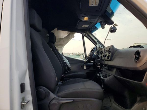 2025 MERCEDES-BENZ SPRINTER 907 (VS30)