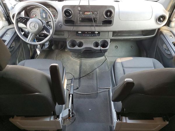 2025 MERCEDES-BENZ SPRINTER 907 (VS30)