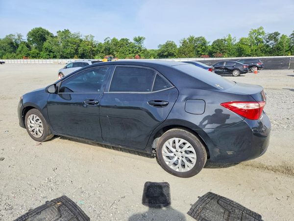 2018 TOYOTA COROLLA