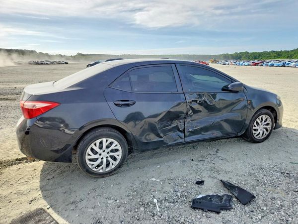 2018 TOYOTA COROLLA