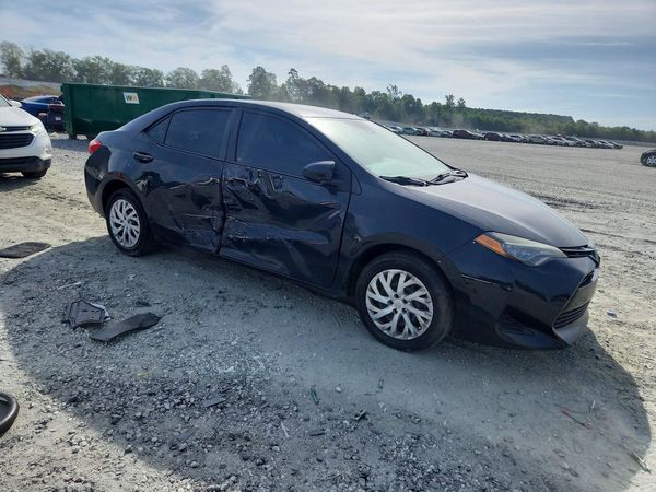 2018 TOYOTA COROLLA