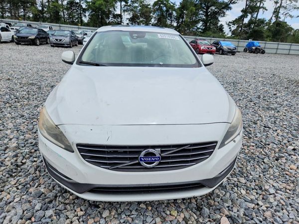 2014 VOLVO S60