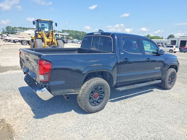 2022 TOYOTA TACOMA SR5