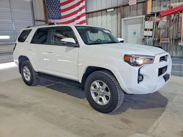 2024 TOYOTA 4RUNNER SR5 Prem