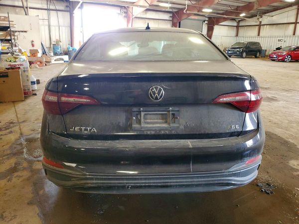 2023 VOLKSWAGEN JETTA SE w/ Sunroof