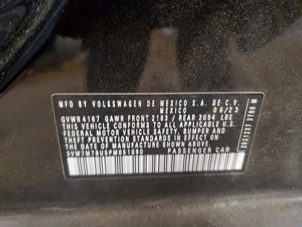 2023 VOLKSWAGEN JETTA SE w/ Sunroof