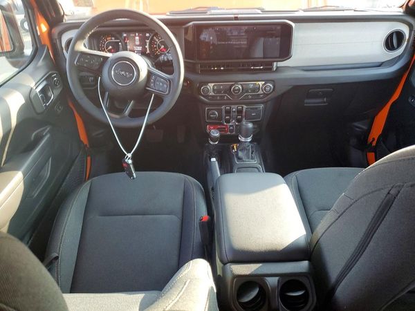 2025 JEEP WRANGLER