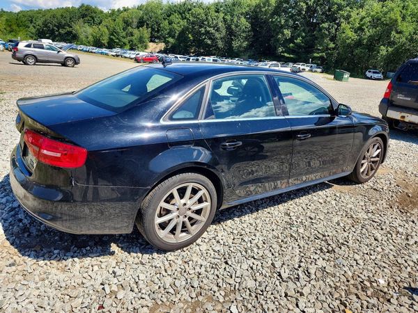 2015 AUDI A4 quattro Premium Plus