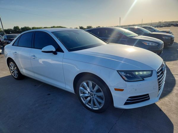 2017 AUDI A4 quattro Premium
