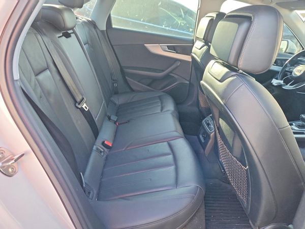 2017 AUDI A4 quattro Premium